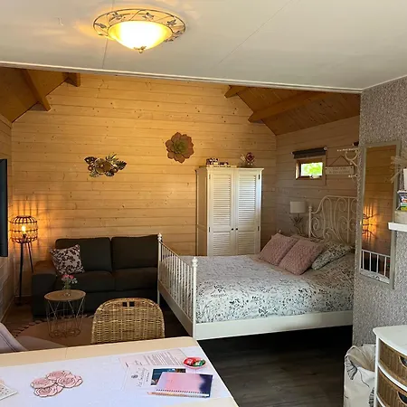 Het Smitshoekje Bed & Breakfast Barendrecht